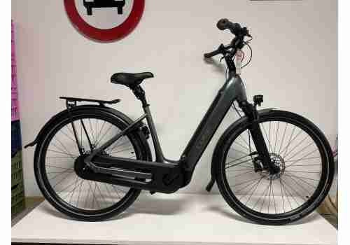 Foto van Cube Supreme EX ds 49 cm Occasion via De Fietsenmaker